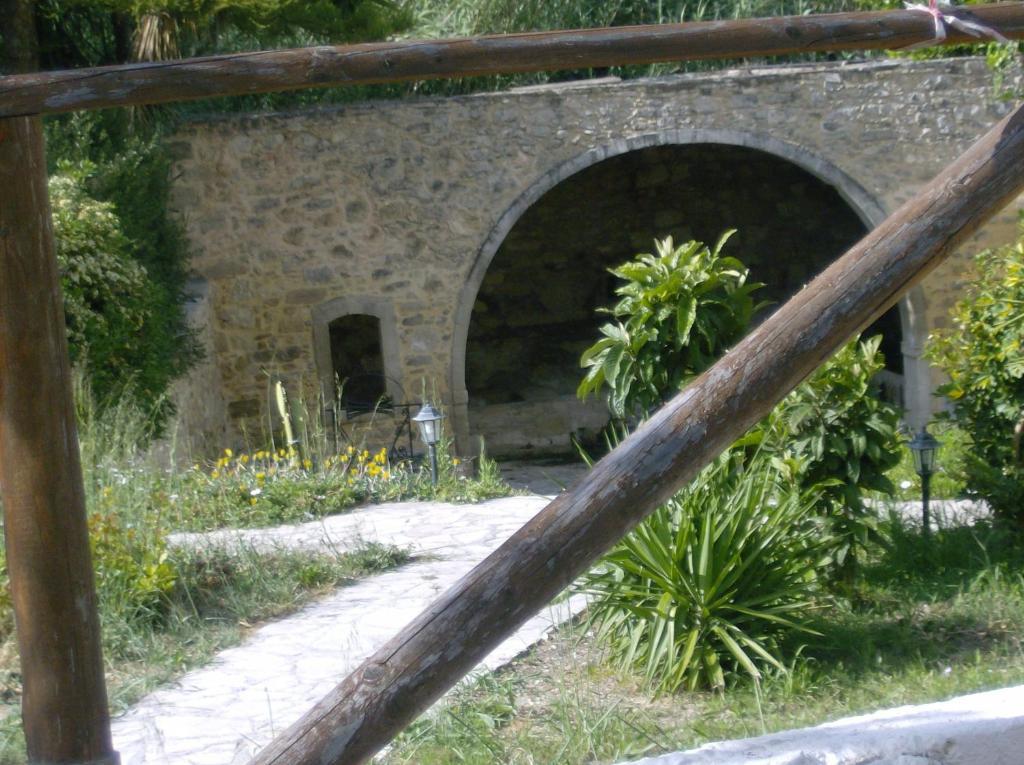 Villa Costas - Popi Sívas エクステリア 写真