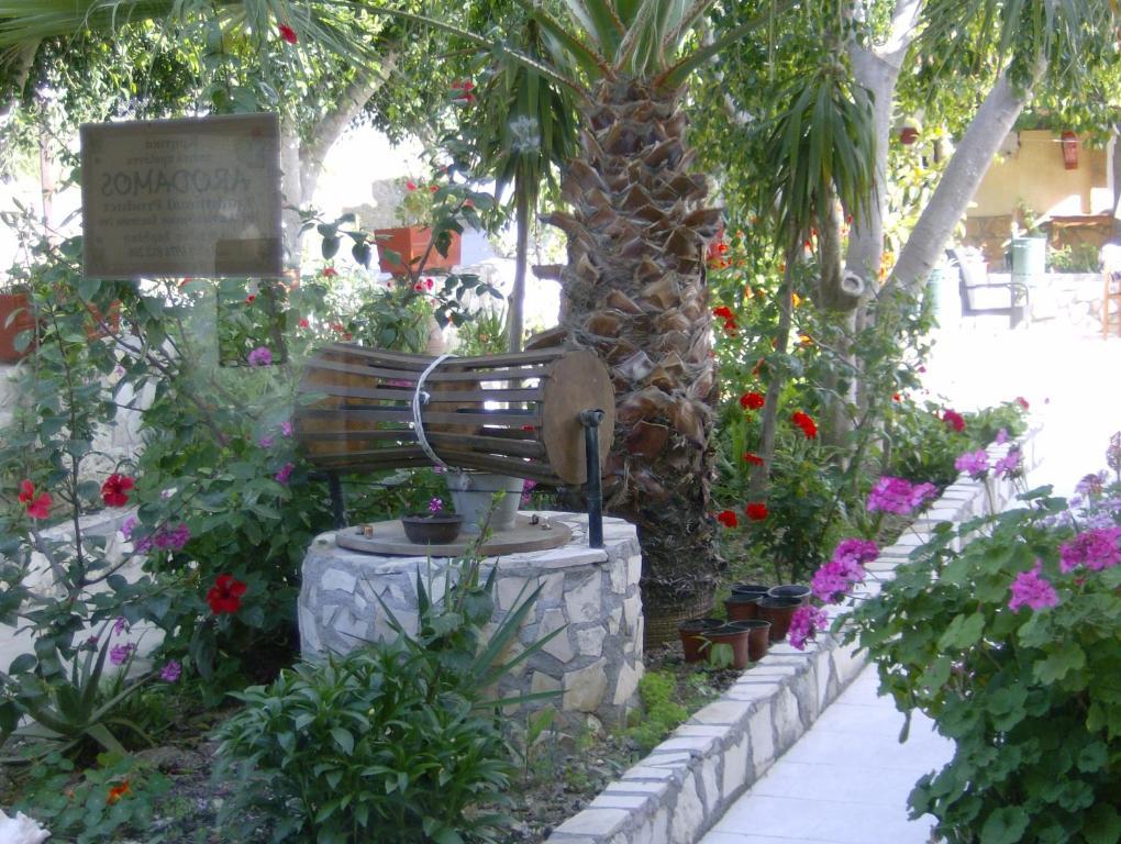 Villa Costas - Popi Sívas エクステリア 写真